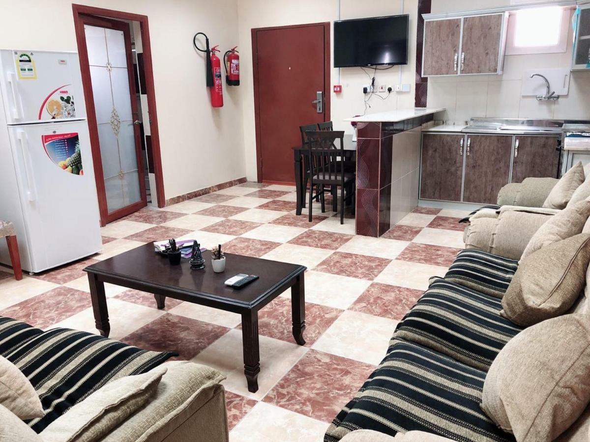 سرو للوحدات السكنية Hotel Al Namas Екстериор снимка